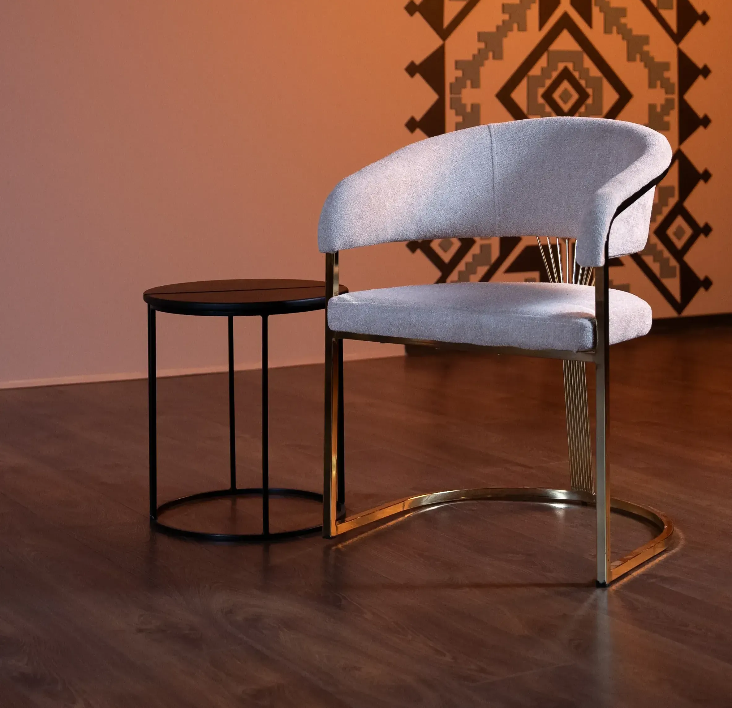 Діамантова Кнопка — інтер'єр