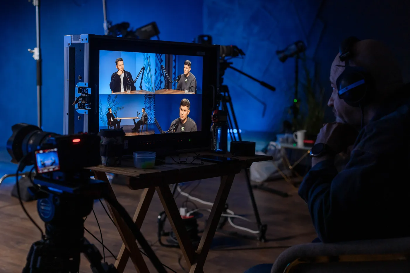 Бекстейдж монітор з preview трансляції — LOCATION STUDIO